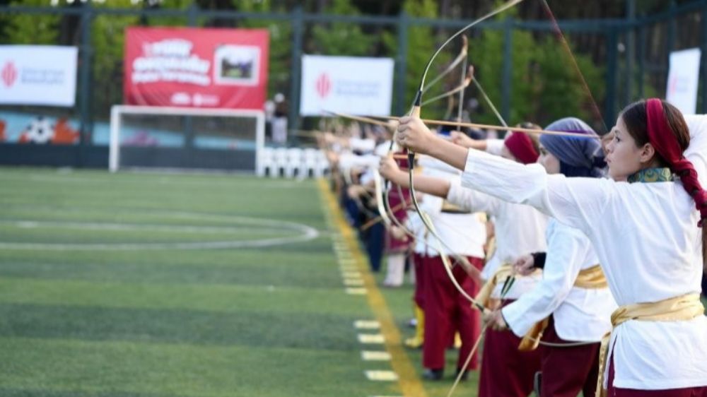 Ümraniye'de okçuluk kurslarıyla kültürel miras yaşatılıyor