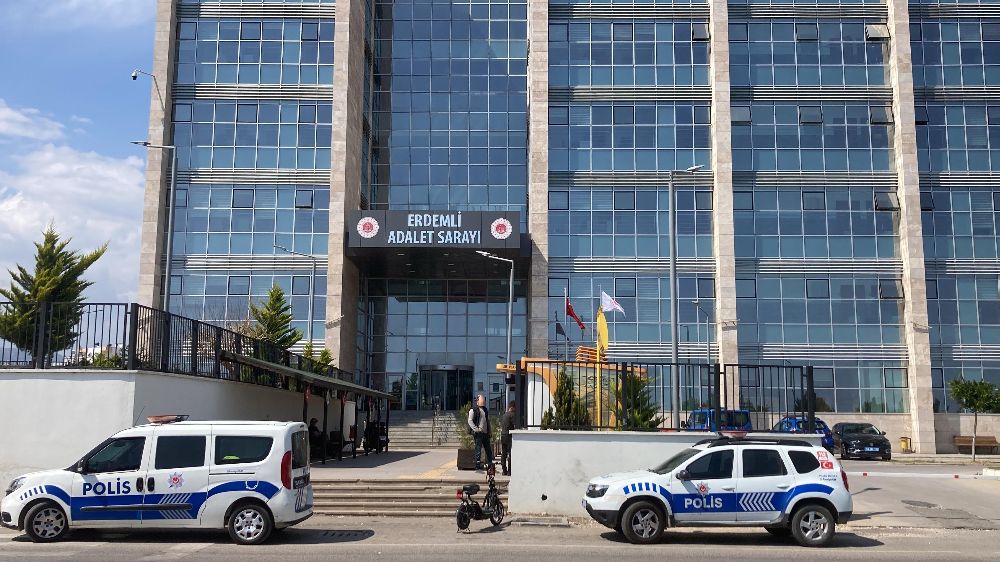 Uyuşturucu taciri 2 şüpheli tutuklandı