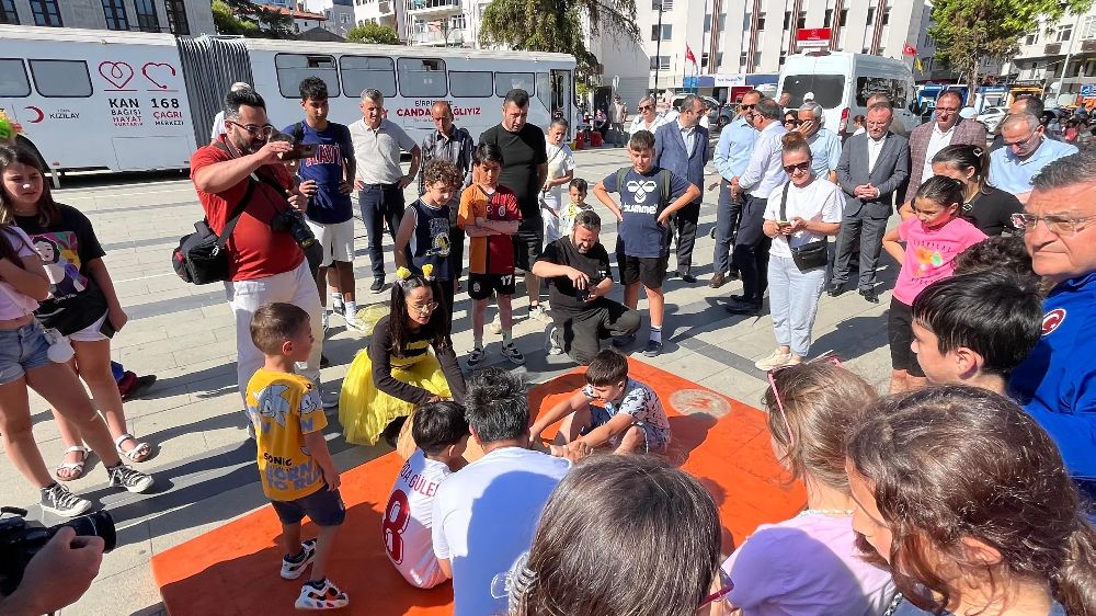 Vali Özarslan: "Hayat bir oyundur"