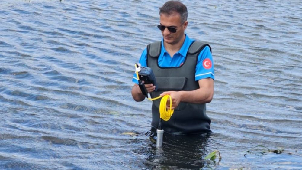 Van'da su kaynaklarında balıklandırma potansiyeli ölçülüyor
