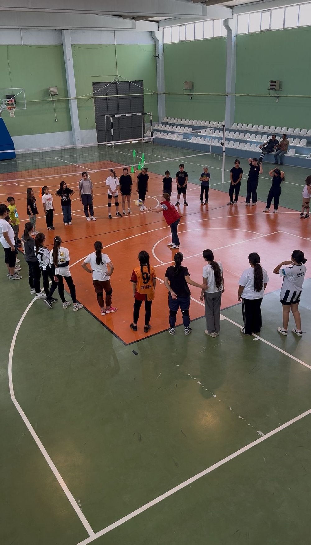 Yaykın Mahallesi’nde yol çalışmaları devam ediyor