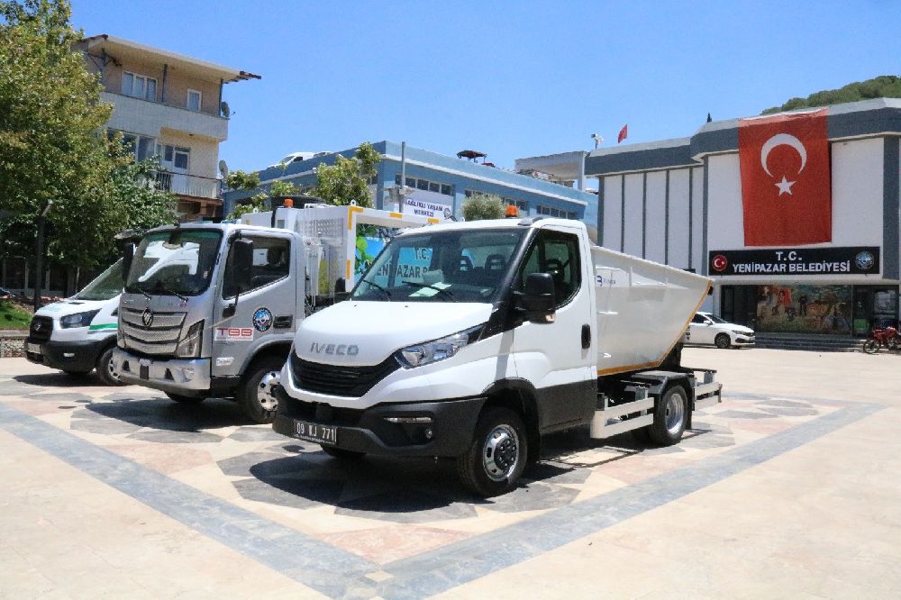 Yenipazar Belediyesi araçlarına kavuştu