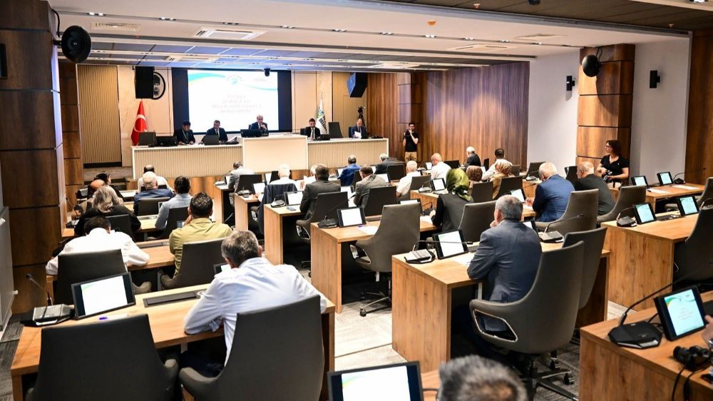 Yeşilyurt’ta elektrik aboneliği ve imar konusunda yeni kararlar alındı