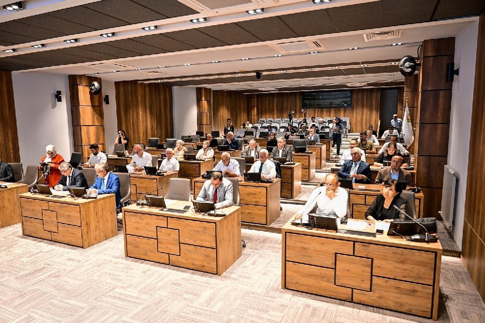 Yeşilyurt’ta elektrik aboneliği ve imar konusunda yeni kararlar alındı