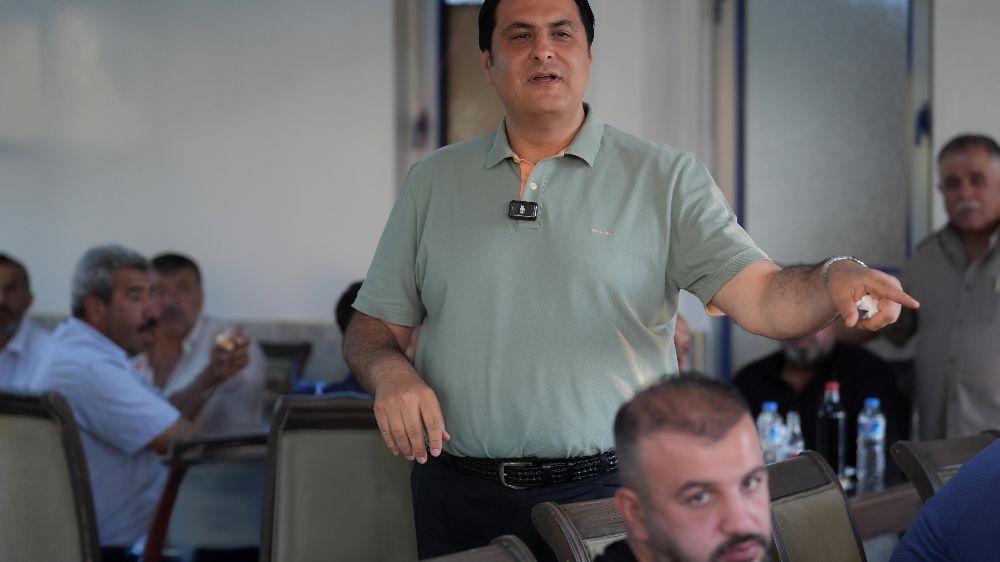 Yılmaz 42 mahalle muhtarı ile bir araya geldi