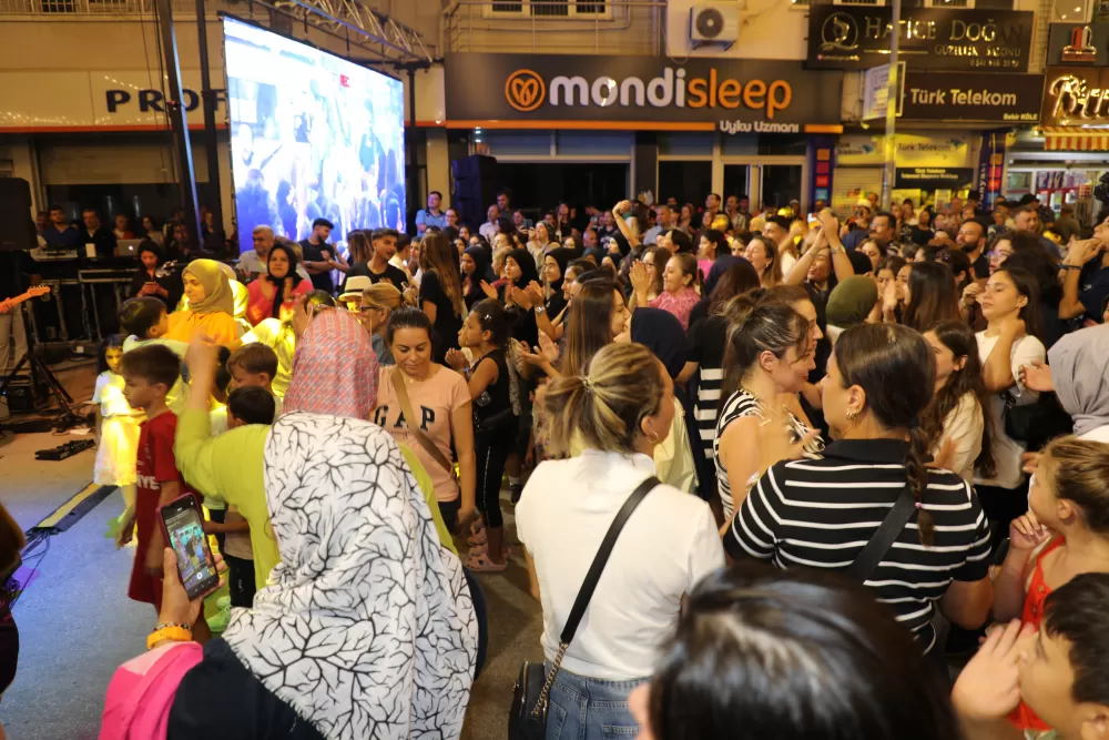 Korkuteli ’de Şenlikler Dolu Dizgin Devam Ediyor