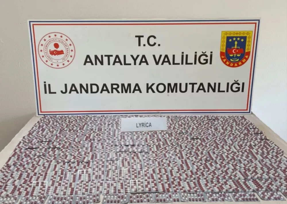 Alanya ve Manavgat’ta uyuşturucu operasyonu 6.250 Hap ele geçirildi