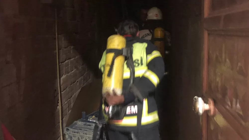 Adıyaman'da iş yeri yangını! Yangın korkuttu