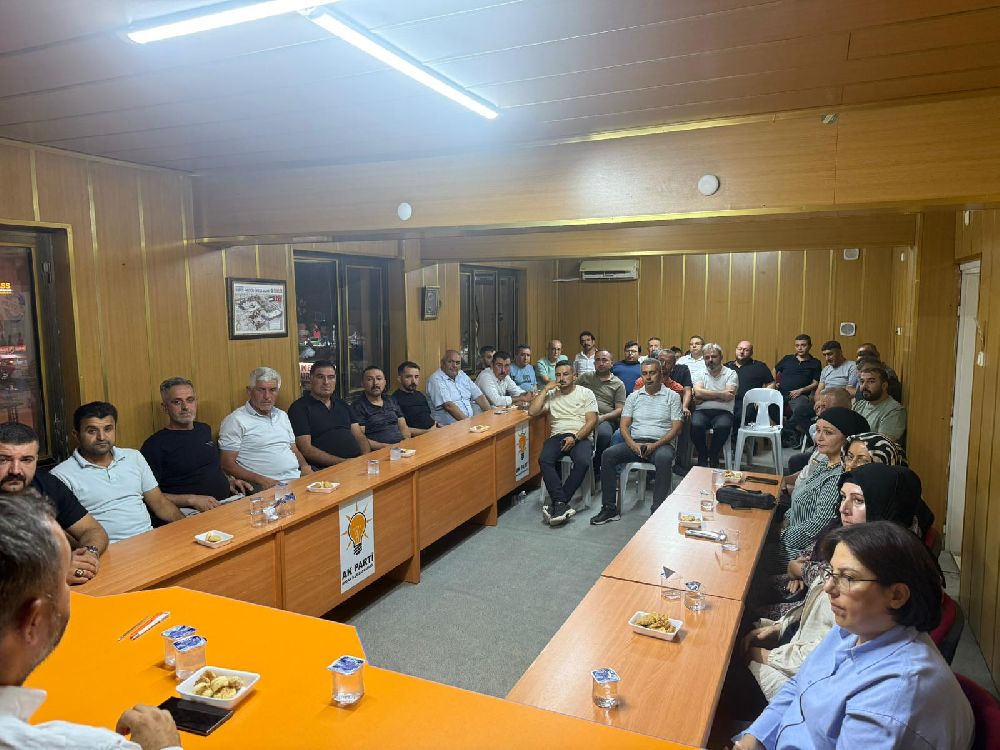 AK Parti Bucak, MHP Bucak'ı ağırladı