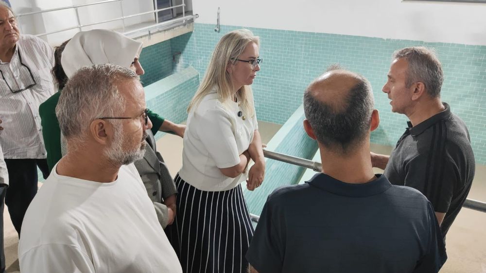 AK Partili Çankırı Karareis Barajı'nı inceledi: "1989 İstanbul'undaki manzaranın aynısı 2025 yılında İzmir'de yaşanıyor"