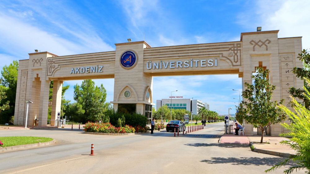 Akdeniz Üniversitesi'nin 5 yenilikçi projesine TÜSEB desteği