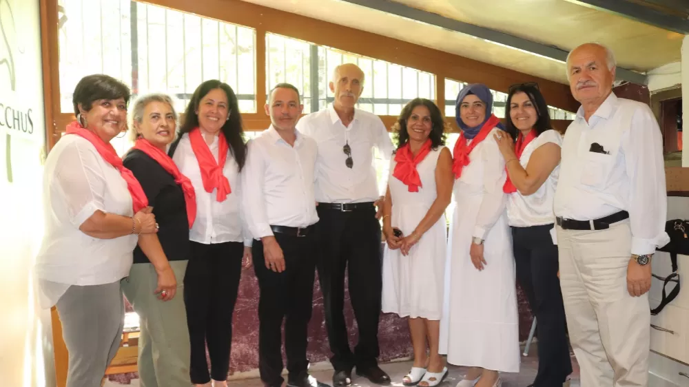 Anadolu Çınarları Partisinde ilk buluşma