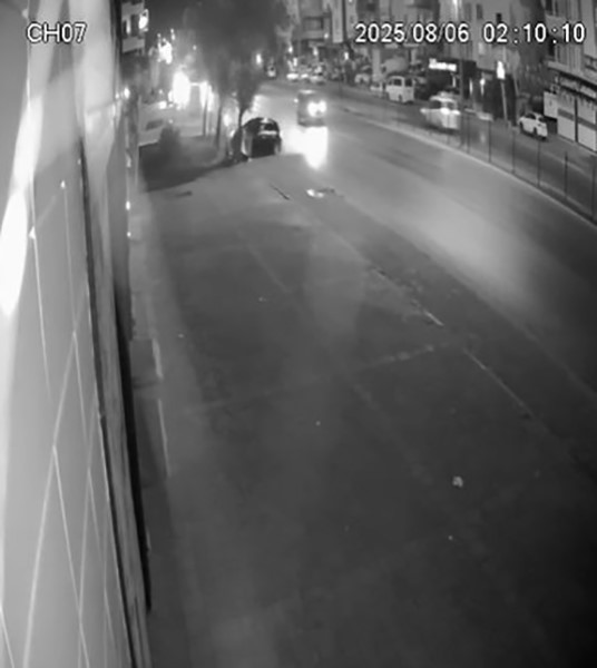 Antalya'da alkollü ve ehliyetsiz sürücü dehşet saçtı