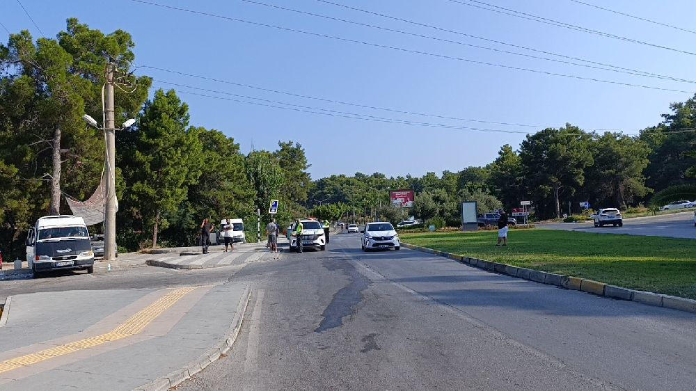 Antalya'da zincirleme kaza 2 yaralı