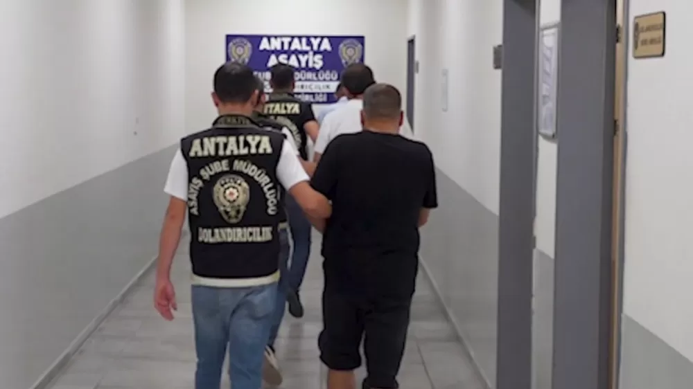 Antalya merkezli tarihi eser dolandırıcılığı operasyonu: 2 tutuklama