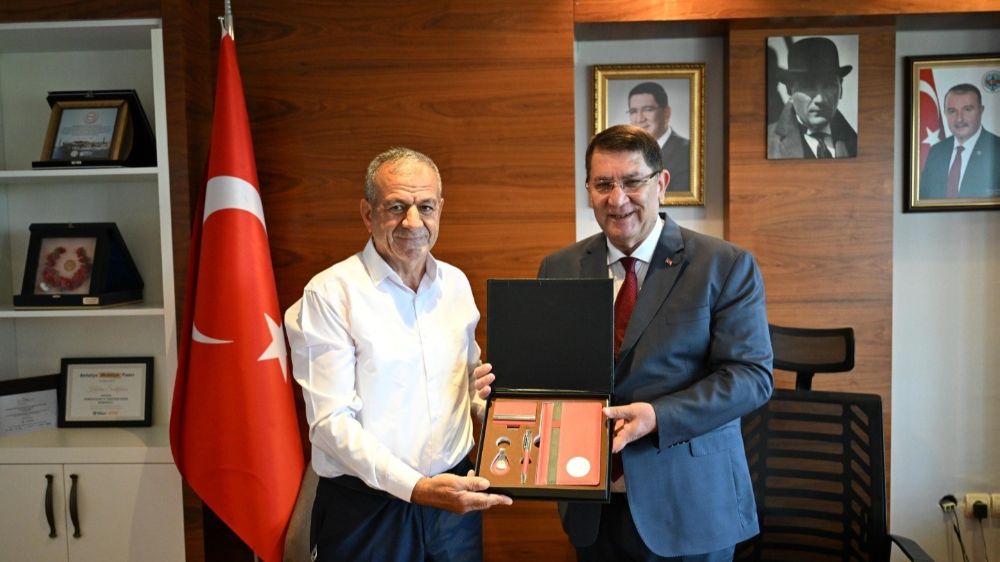 Başkan Adlıhan Dere: "Esnafımızın olduğu her yerdeyiz"