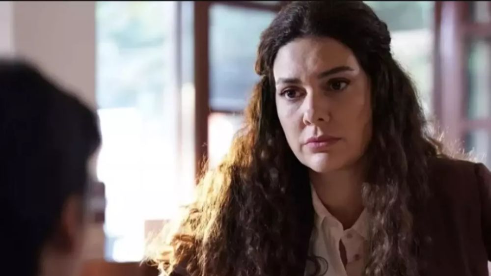 Bergüzar Korel dördüncü kez hamile mi? Gerçek ortaya çktı!