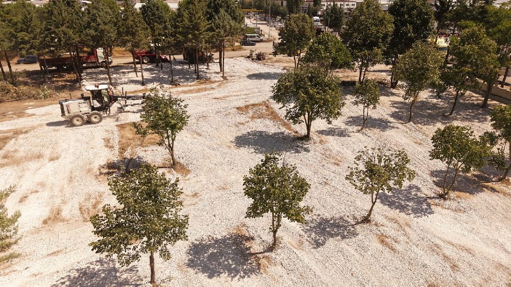 Bucak Belediyesi çalışmayı başlattı Bucak Sanayi Sitesi’ne yeni otopark geliyor