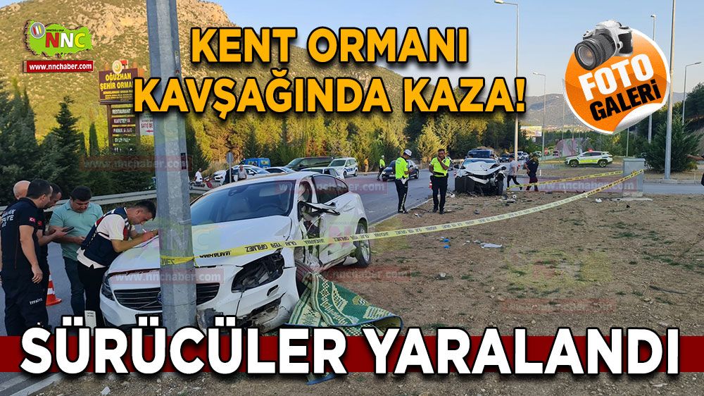 Burdur-Antalya yolu Kent Ormanı Kavşağında kaza! Sürücüler yaralandı