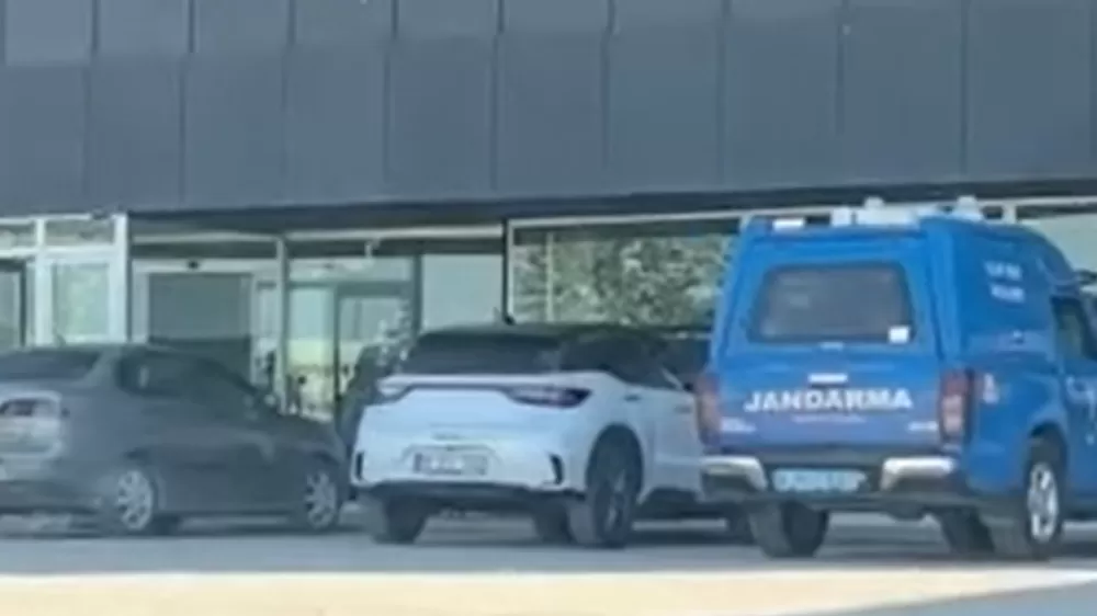 Bursa'da işçi asansör boşluğuna düştü! Ağır yaralandı