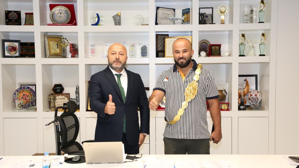 CW Enerji, Kırkpınar Şampiyonu Orhan Okulu’yu ağırladı