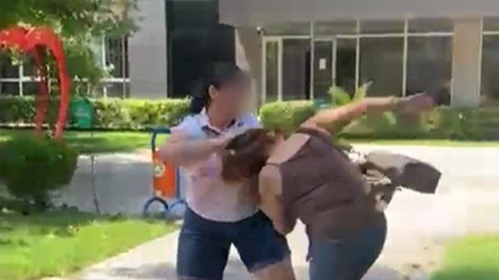 Dedektif gibi iz sürdü, eşini parkta bastı Belediye Müdürüne soruşturma