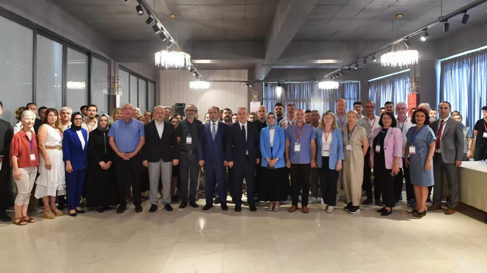 Denizli’de asırlık çınarların yaşam kalitesini arttırmak için çalıştay düzenlendi