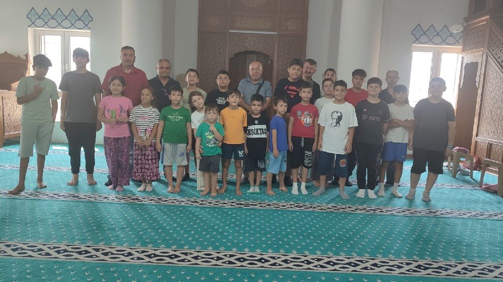 Denizli'de yaz Kur'an Kursunda tost ayran etkinliği