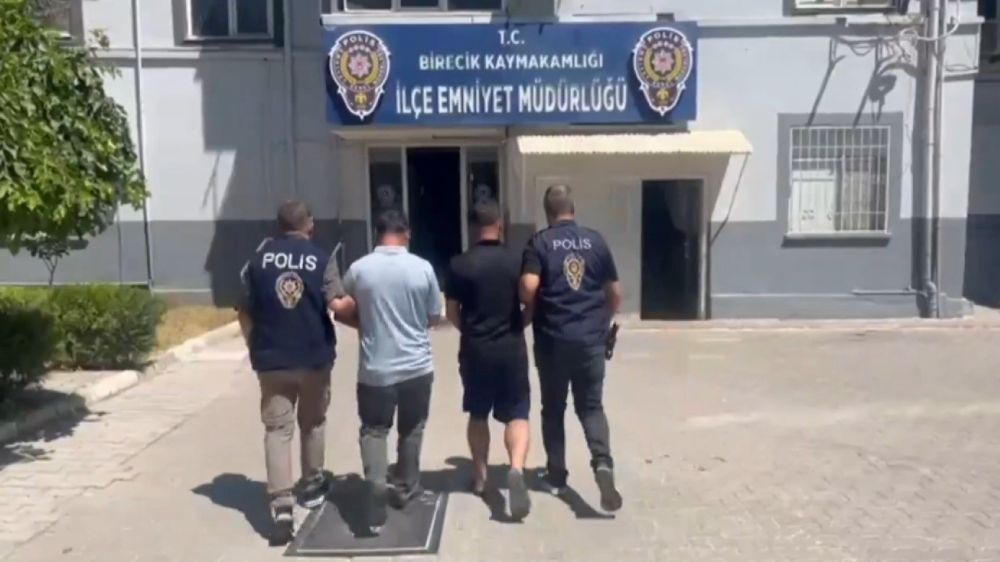 Düğünde havaya ateş açan 2 kişi gözaltına alındı