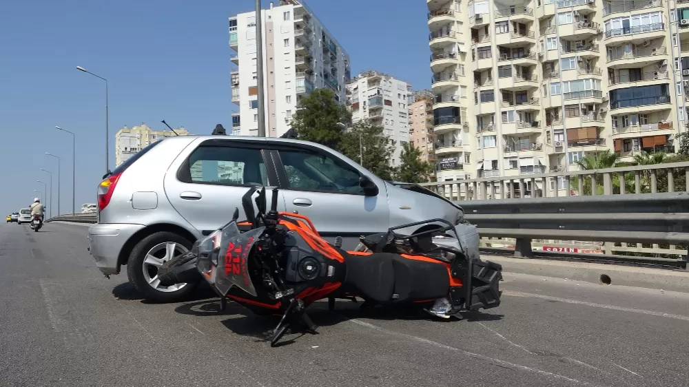 İhbarda can pazarı Motorize 112 ekipleri kaza yaptı, sağlık görevlisi yaralandı