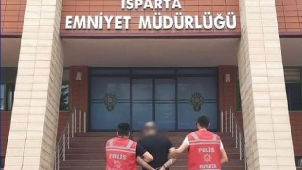 Isparta Cinsel saldırı ve yaralama suçluları yakalanarak cezaevine gönderildi
