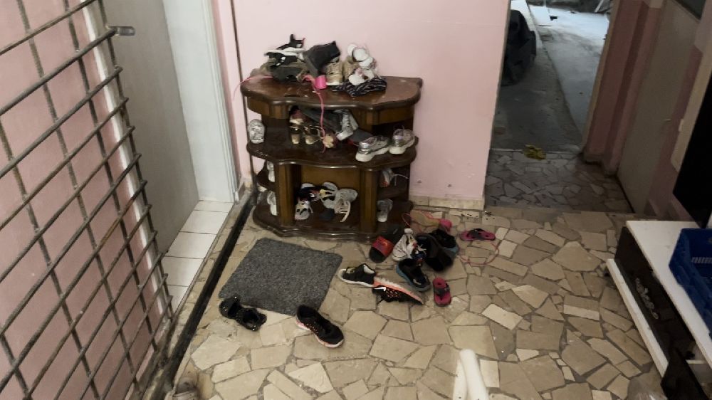 Isparta'da Birlikte yaşadığı 4 çocuk eski eşini boğarak öldüren şahsın ev sahibi olayın detaylarını anlattı