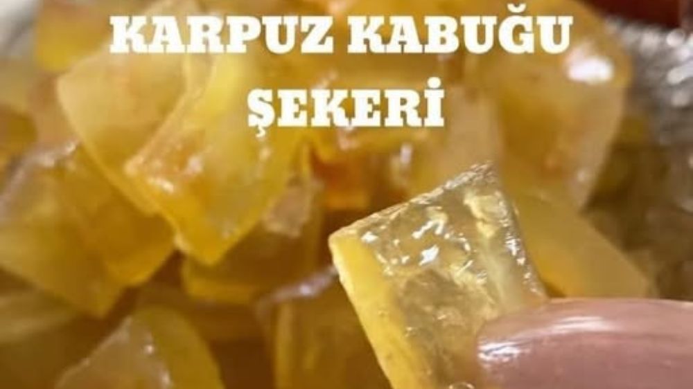 Karpuz Kabuklarını Çöpe atmayın  Çıtır çıtır Karpuz kabuğu şekerlemesi işte tarifi 