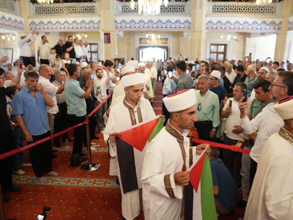 Kastamonu'da Günün anlamlı Töreni Genç Hafızlara düzenlendi