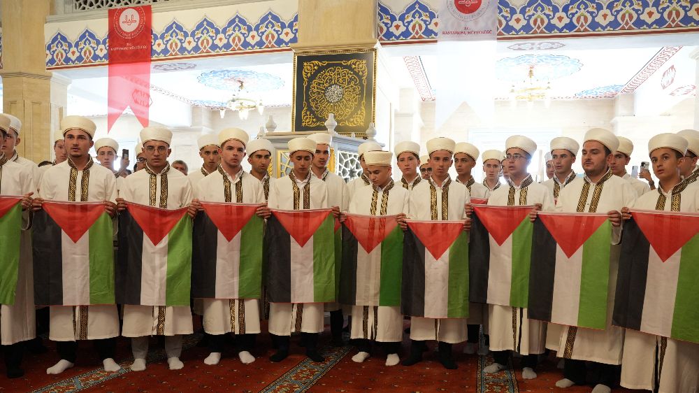 Kastamonu'da Günün anlamlı Töreni Genç Hafızlara düzenlendi 