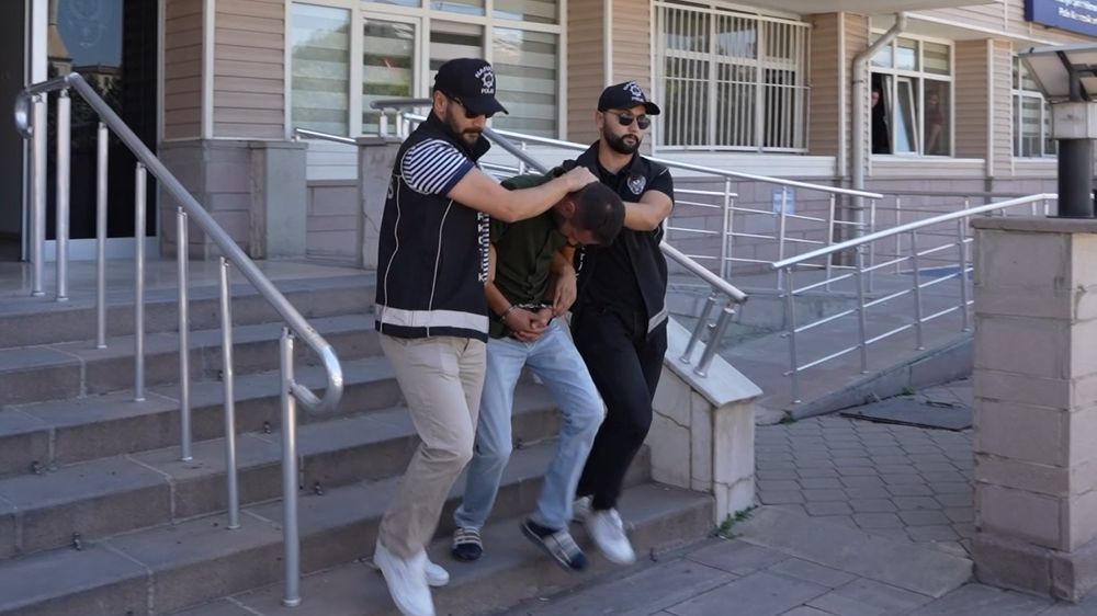  Kırıkkale’de  Doktorların e-imzasını kullanarak yeşil reçete ilacı yazan hastane personeli tutuklandı