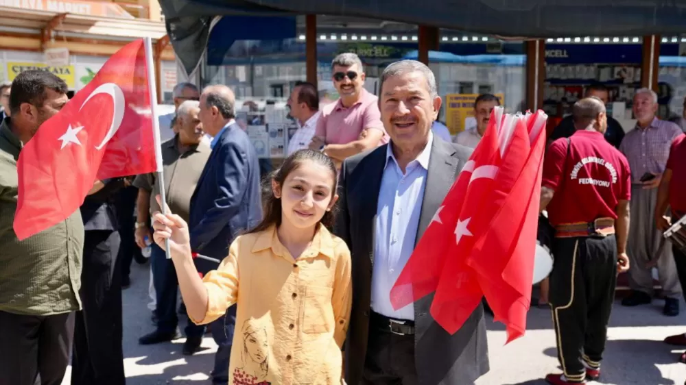 Malatya Darende 72. Zengibar Karakucak Güreş ve Kültür Festivali coşkuyla başladı Başpehlivan kim olur 