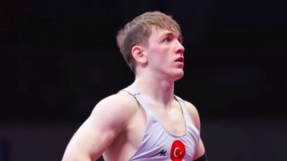 Milli güreşçi Abdullah Toprak’tan Dünya Üçüncülüğü! 
