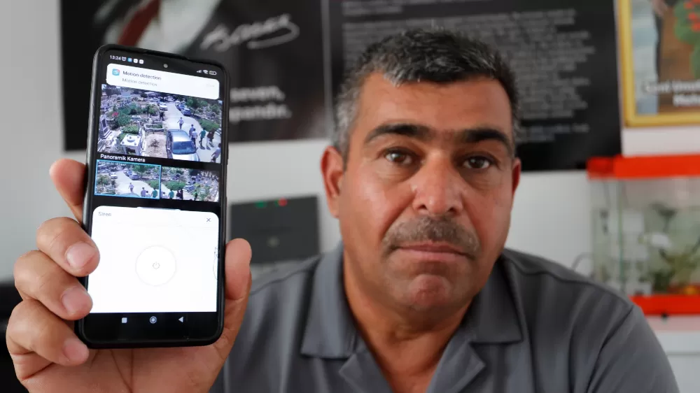 Muhtardan örnek davranış Mezarlığa kurulan kamera sistemiyle uyuşturucuya geçit yok