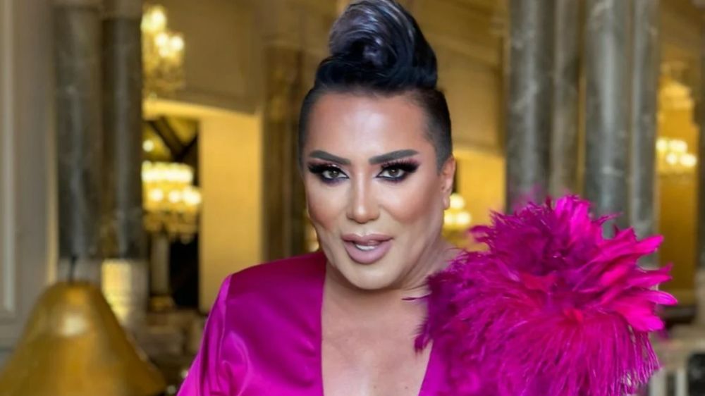 Murat Övüç’ün sarı pazar tarzı Bodrum’da merak uyandırdı