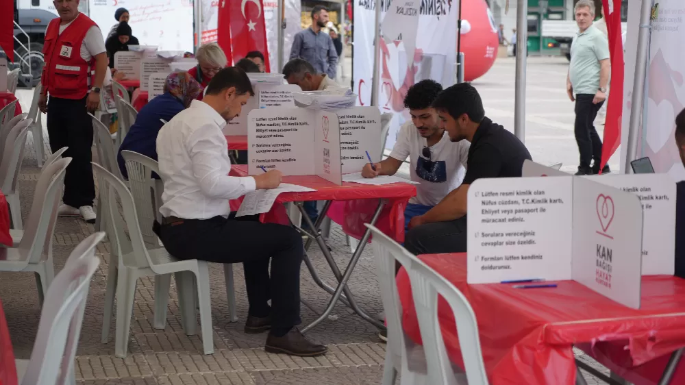  Samsun'da Hedef 1919 Kan Bağışı Kampanyası: İlk gün 210 ünite kan toplandı