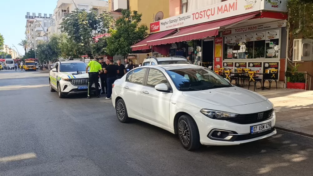 Taksiciler ihbar etti, korsan taksici yakalandı