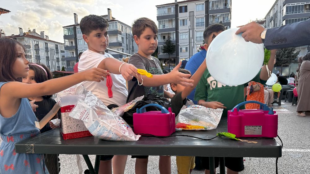 Tokat Belediyesi’nin düzenlediği mahalle şenlikleri devam ediyor