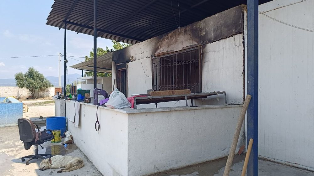 Turgutlu'da yanan çiftlik evinden ceset çıktı: 3 gözaltı