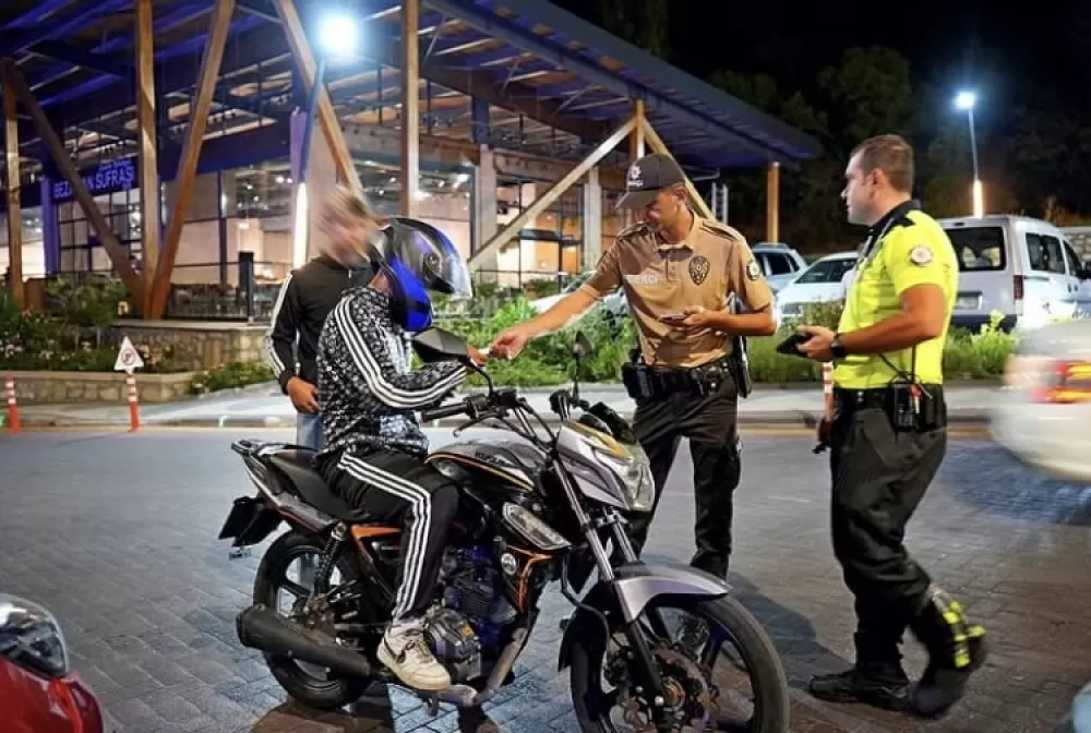 Isparta’da park ve mesire alanlarında huzur denetimi 358 Şahıs ve 78 araç sorgulandı