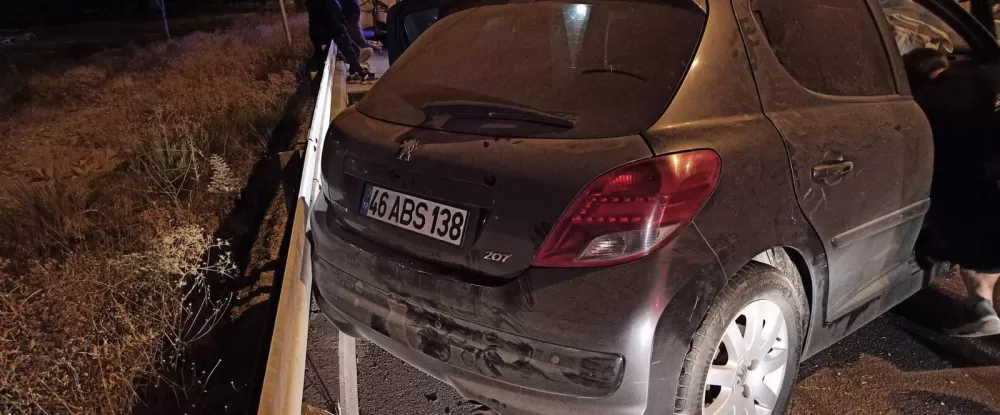 Burdur'da sabaha karşı Dur ihtarına uymayan Alkollü sürücü dehşeti 3 pollis 10 yaralı