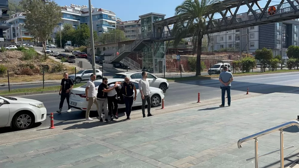 Alanya’da kiralık evde cinayet Zanlı erkek yurdunda yakalandı