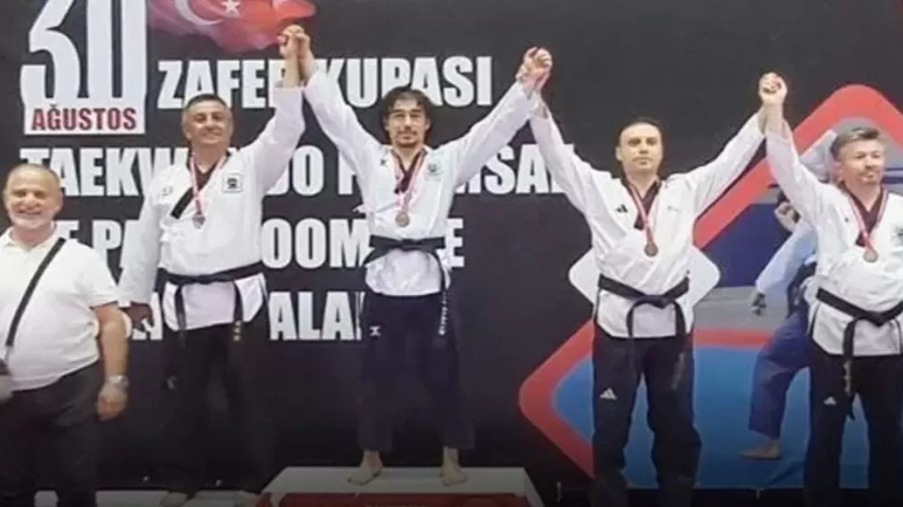 Zafer Kupası Şampiyonası'nda Burdur’un Gururu  Erdem Durmaz Türkiye İkincisi Oldu