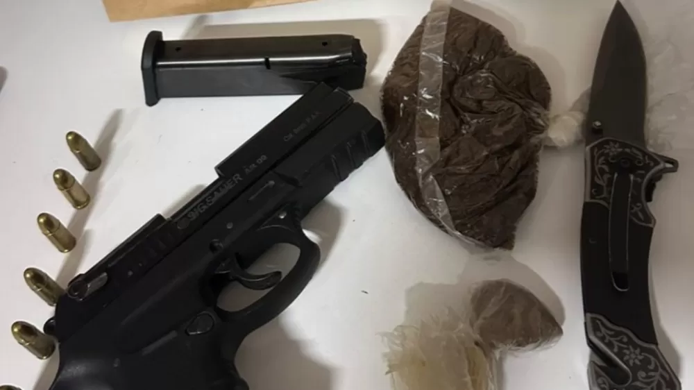 14 yıl 6 ay hapis cezası ile aranan hükümlü silah ve uyuşturucuyla yakalandı