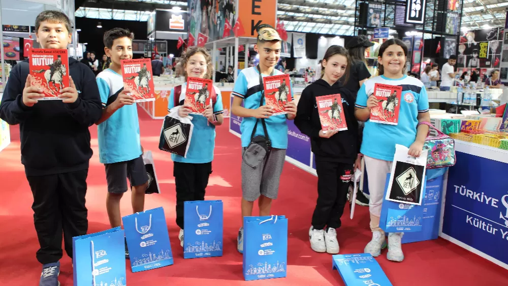 15. Antalya Kitap Fuarı 3 Ekim'de başlıyor